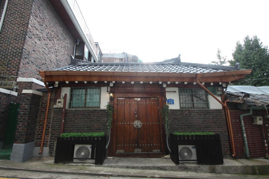 Icos Guesthouse 1 - Female Only Seoul Exterior foto